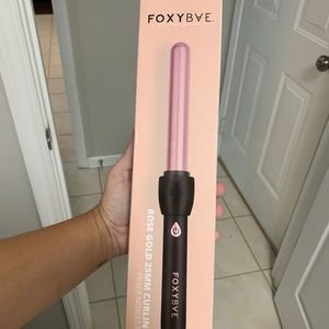 Foxybae curling wand